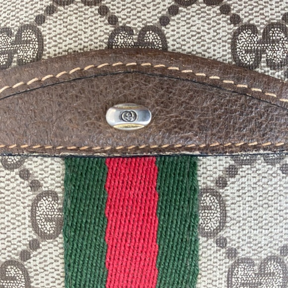 Authentic Vintage Gucci Sherry Line Clutch - Picture 3 of 14